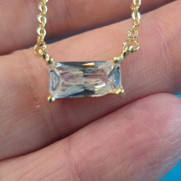 Neiman Marcus 18k Diamond Pendant Gold Necklace - Picture 3 of 8
